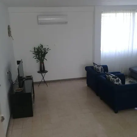 Apartment Confortable Appart De 2 Chambres Au Coeur De Cocody *